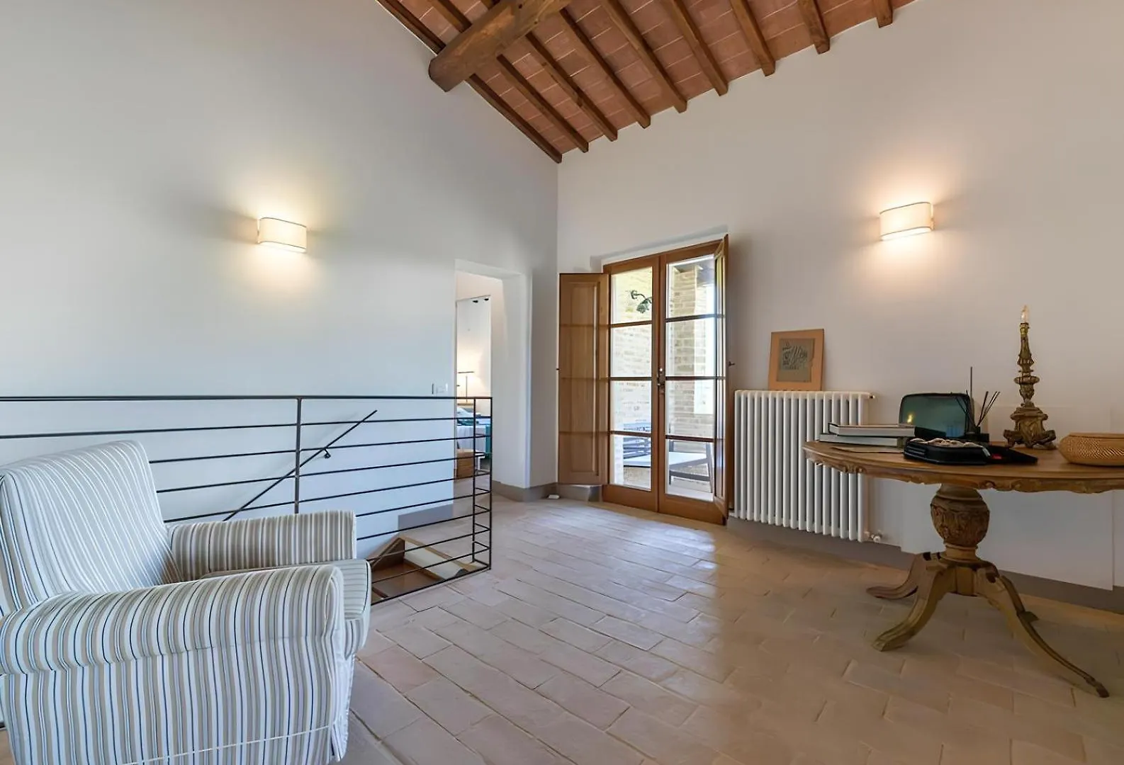 Villa Le Vigne, 10 Pax, Private Pool, Top Comfort Cortona 0*,  Italy